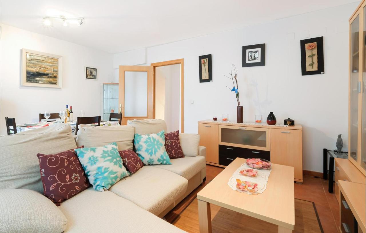 3 Bedroom Awesome Home In La Algaba エクステリア 写真