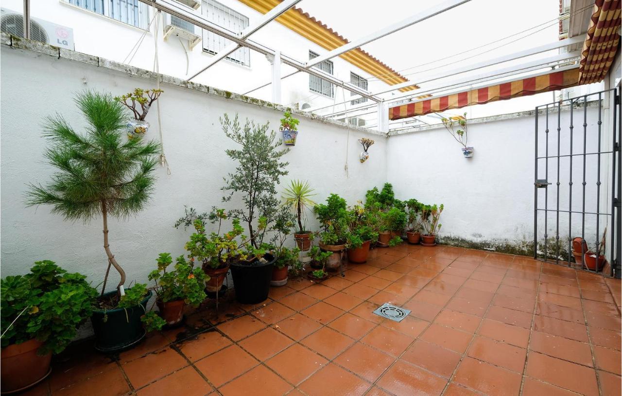 3 Bedroom Awesome Home In La Algaba エクステリア 写真
